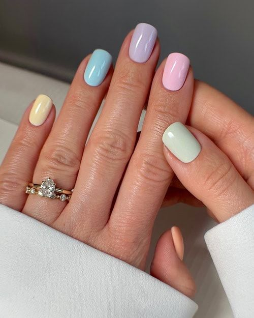 Simple Solid Pastel Nails
